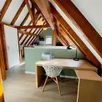 Apartment Le Cocon - Classe 3 Etoiles - Avec Garage, A 5mn Du Centre