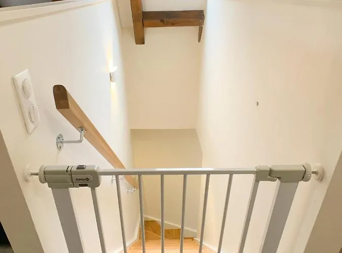 Le Cocon - Classe 3 Etoiles - Avec Garage, A 5mn Du Centre *